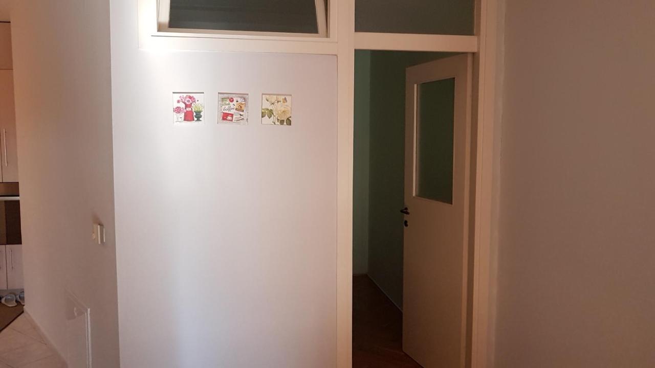 Apartment Viktor,Parking Osijek Bagian luar foto