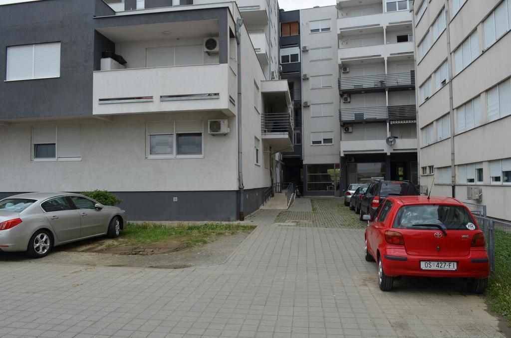 Apartment Viktor,Parking Osijek Ruang foto