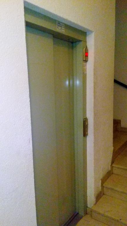 Apartment Viktor,Parking Osijek Bagian luar foto